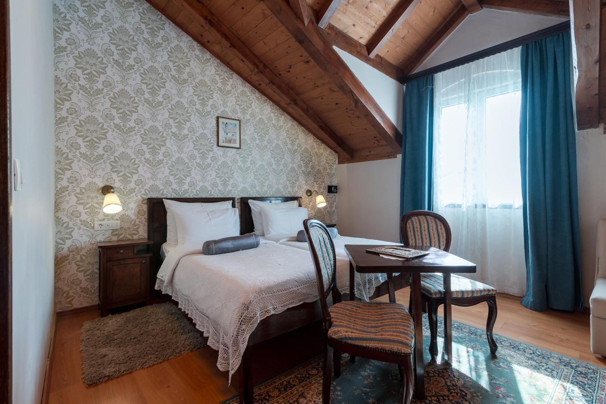 Heritage Pasike Hotel Trogir
