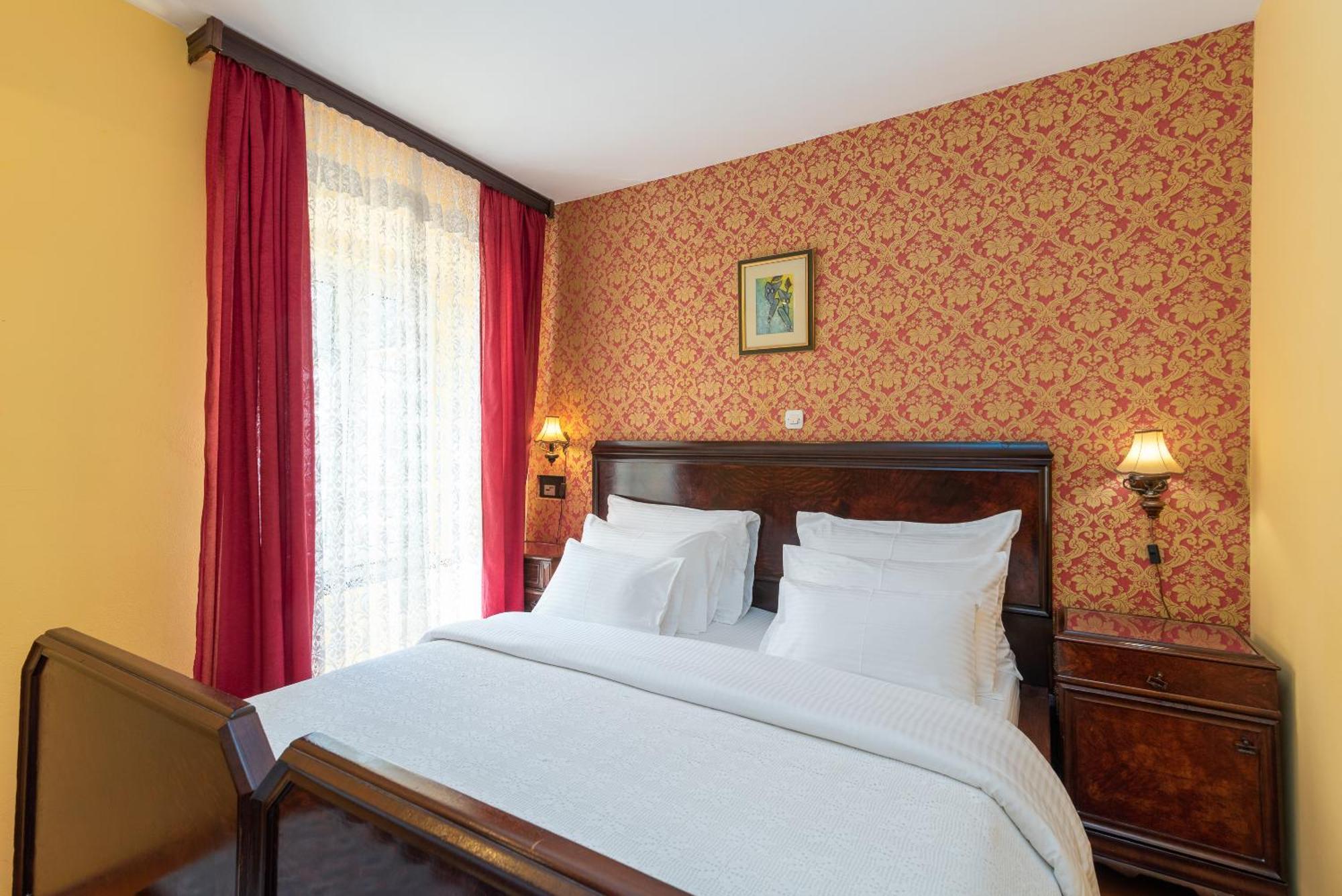 Heritage Pasike Hotel