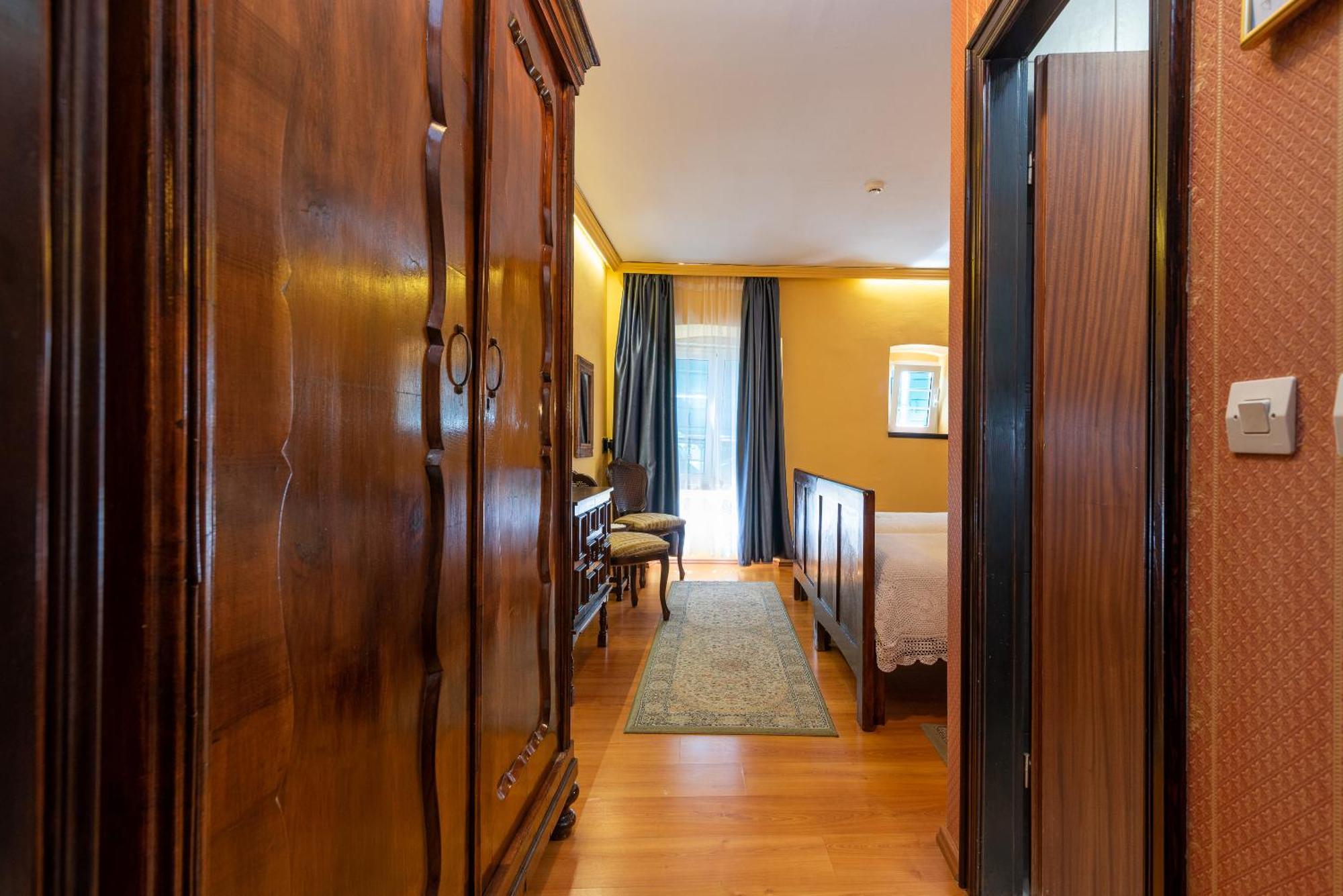 Heritage Pasike Hotel
